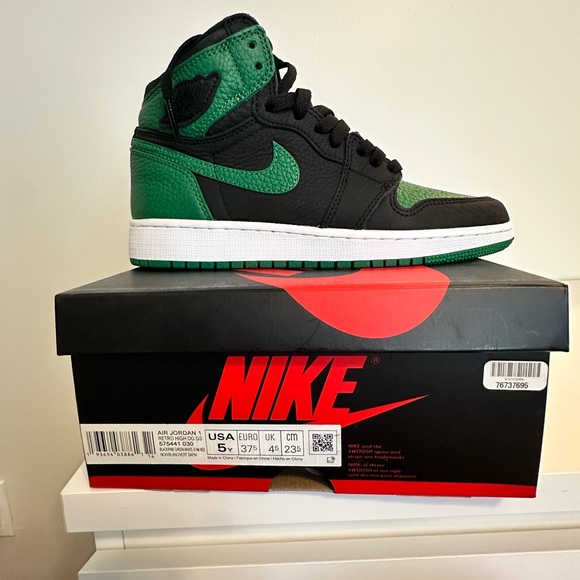 Air Jordan 1 pine green GS
